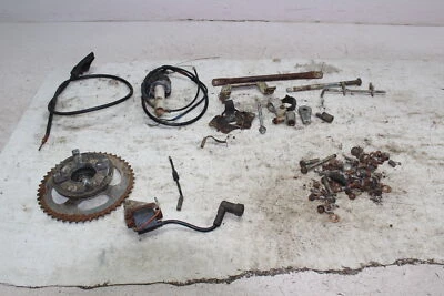 1992 YAMAHA RT100 PARTS AND HARDWARE LOT - Image 1 of 4