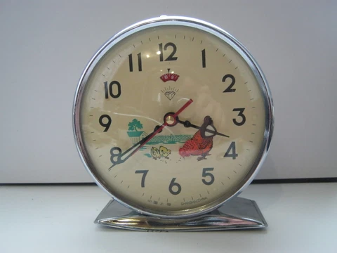 Vintage 1960's Diamond "Pecking" Chicken Hen Alarm Clock Shanghai China Cover