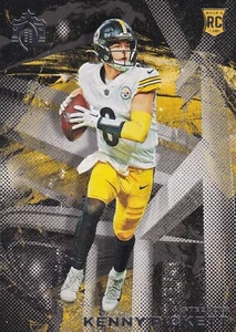 2022 Chronicles Gridiron Kings #GK-1 - Kenny Pickett (RC) - Steelers - Eagles - Picture 1 of 2