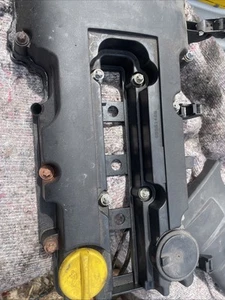 VAUXHALL CORSA D 07-14 A12XER A14XER 1.2 1.4 ROCKER COVER 55561426 - Picture 1 of 6