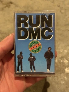 RUN DMC "Tougher Than Leather" 1988 CASSETTE Tape RAP Hip Hop Rare - Picture 1 of 5