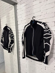 ASSOS Airblock Insulator Jacket – Ij.bonKa.6 Cento | Size M - Picture 1 of 19