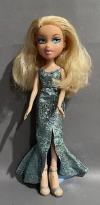 Bratz Cloe MGA 2001 Vintage Doll Figure (please read desc:) - Picture 1 of 8