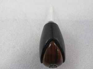 Maserati Quattroporte, Shifter Knob, Black/Wood, Used, P/N 981431800 - Picture 1 of 6