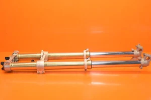 01-06 SUZUKI RM125 RM 125 OEM SHOWA SUSPENSIÓN DELANTERA DERECHA IZQUIERDA HORQUILLAS AMORTIGUADORES - Imagen 1 de 13