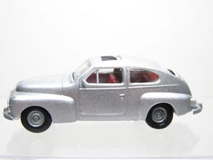 270-205HO - Praline 1/87 - Volvo PV 544 silber - top - Bild 1 von 3