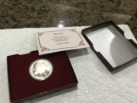 1732-1982 GEORGE WASHINGTON PROOF 90% SILVER COMMEMORATIVE HALF DOLLAR W/ COA Cover