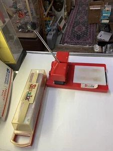 Sizzix Original Personal Die Cutter Red Press Machine Scrapbooking Sizzlit Dies - Picture 1 of 21