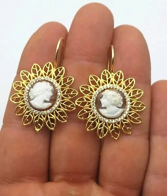 Orecchini da donna di Argento 925 e Zirconi in Cammeo con pendenti a cameo Oro - Immagine 1 di 4