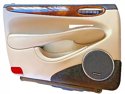 Отделочная панель задней внутренней двери 1998-2003 JAGUAR XJ8 с переключателем окна со стороны водителя левая - Изображение 1 из 4