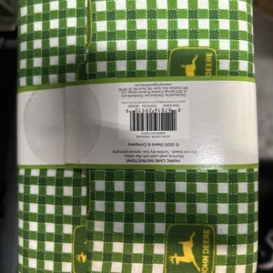 John Deere Tractor Logo Pre-cut Sewing Fabric Gingham Grn White 3Yx 43-inch NEW - Picture 1 of 2