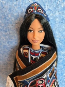 Northwest Coast Native American Barbie, DotW, # 24671, 1999, Nr. 049 - Bild 1 von 6