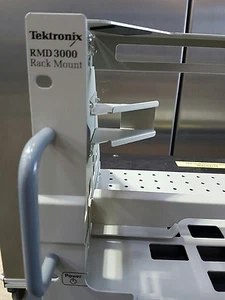 TEKTRONIX RMD3000 Rack Mount Kit for MSO/DPO3000 Series Oscilloscopes Fedex Ship - Imagen 1 de 3