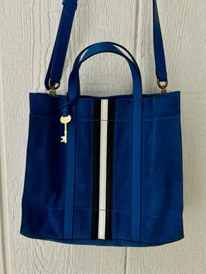 Bolso Cartera de Cuero Fossil Carmen Azul Carreras Rayas Llavero Dije Deportivo Retro Foto 1 de 4