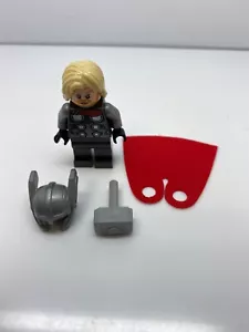 Lego Thor mit Cape Pearl dunkelgraue Beine mit Hammer & Helm Minifigur 76152 - Bild 1 von 7