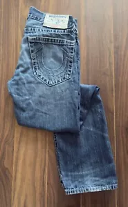 Jeans denim True Religion uomo vita 30 x 31,5 lungo invecchiato RICKY RELAXED - Foto 1 di 1
