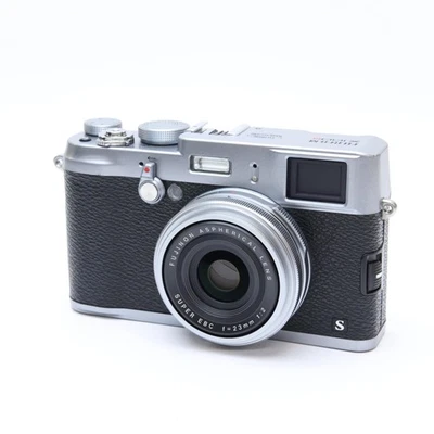 Fujifilm Fuji X100S Silver Digital Camera Shutter Count 3800 - Image 1 of 4