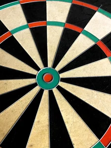 Nagelneu geöffnet, Unicorn Eclipse Pro Dartscheibe - Bild 1 von 7