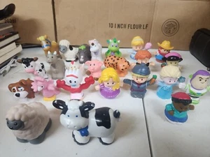 Fisher Price Little People MIXED LOT of 24 Figures - Picture 1 of 8