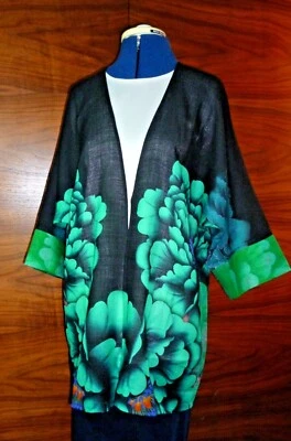 Lightweight wool kimono jacket Size L/XL Black/green NEW - Image 1 of 4