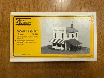Micro Engineering 70-604 HO Groger's Grocery Building Kit - Image 1 of 3
