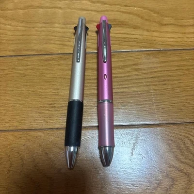 Bolígrafo 4 colores 4 1 plata rosa #19cf0d Foto 1 de 4