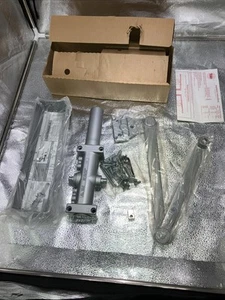 Yale Pr4400 Türschließer 689 silberfarben - Bild 1 von 6
