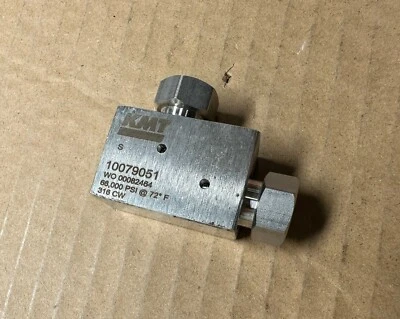 Nueva válvula de codo de alta presión de caja abierta KMT 10079051 acero inoxidable 66.000 PSI Foto 1 de 3