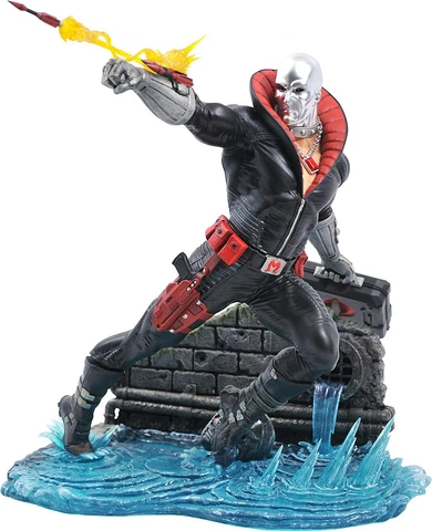 Diamond Select Toys Gallery G.I. Joe Cobra Enemy Destro 10" PVC Diorama Statue Cover