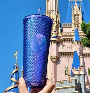Bicchiere Starbucks blu borchiato 50° anniversario Walt Disney World nuovo 2021 - Foto 1 di 3