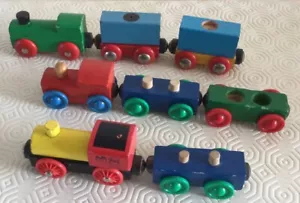 HOLZEISENBAHN 3 x Motoren, 5 x Cargo BRIO KOMPATIBEL PORTOFREI - Bild 1 von 4