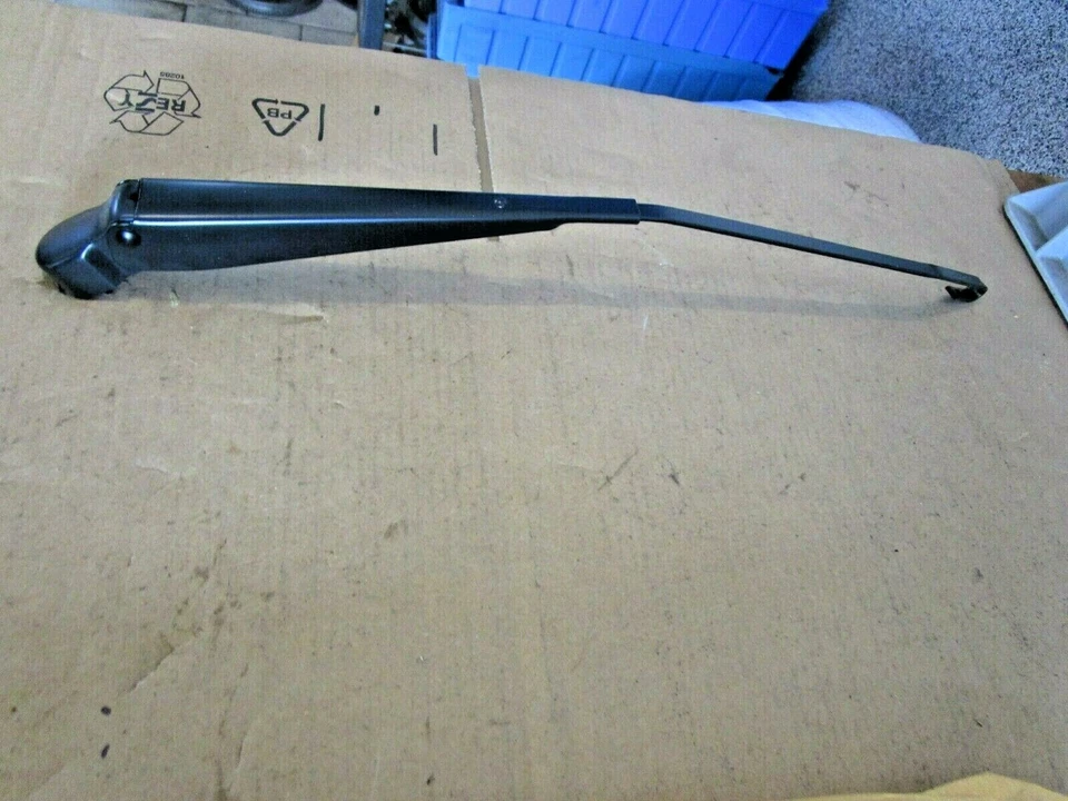 LKW MAN 630 Mercedes T1 T2 LP 709 1113 352 Wischerarm Scheibenwischer NEU orig. - Bild 1 von 4