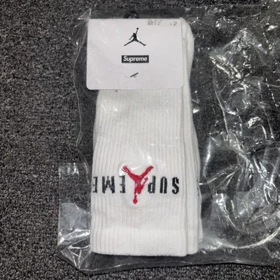 Calcetines Supreme Jordan Crew 1 PAREJA ÚNICA Medianos Blancos Jumpman En Mano 2024 NUEVO Foto 1 de 4