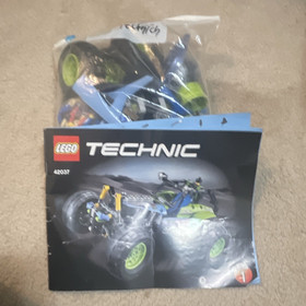 LEGO Technic Formula Off-Roader 42037 Incomplete Set 494 pcs Box 7-14