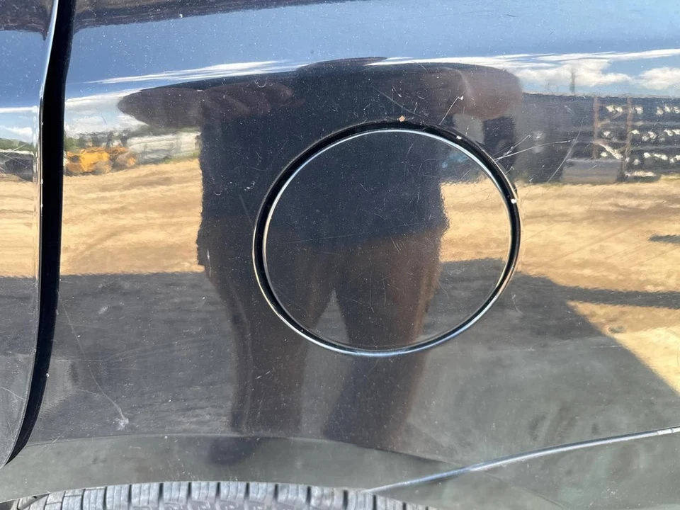 Fuel Tank Filler Gas Door HYUNDAI SANTA FE 07 08 09 — 第 1/1 张图片