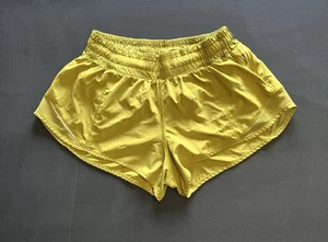 LULULEMON Hotty Hots Athletic Shorts Yellow/Green 2” Inseam Women’s Sz 6 GUC - Picture 1 of 9