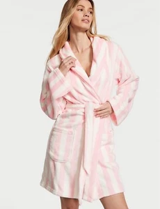 Victoria's VICTORIA Secret soft PINK ivory STRIPE Short COZY Velour ROBE  M L - Picture 1 of 3