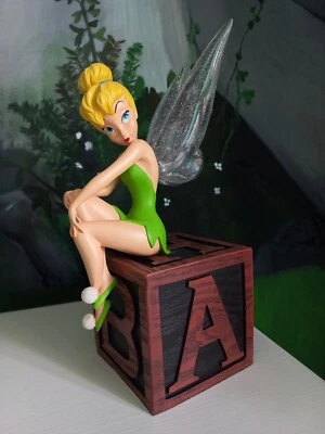 Disney Statua Di Trilly Con le ali che si illuminano Disneyland Paris - Immagine 1 di 4