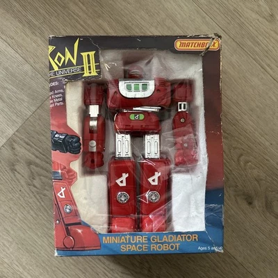 Matchbox Voltron II 1984 rojo miniatura Gladiator robot espacial - en caja Foto 1 de 4