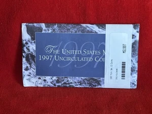 1997 U S Mint Uncirculated Coin Set D & P MINT condition - Picture 1 of 6