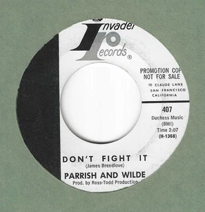 GARAGE 45 ON INVADER (promo) by PARRISH AND WILDE - "DON'T FIGHT IT" VG++ - Imagen 1 de 2