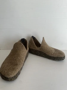 Asportuguesas City Slip On Tan Wool Felted Women's Comfort Shoes Size 40 Eu 9 - Picture 1 of 11