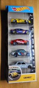2019 Hot Wheels Car Meet 5 Pack '71 Datsun 510, BMW 2002, Corvette Z06, Mustang - Picture 1 of 6