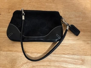 Coach Vintage Y2K Wristlet Monogram Black Signature C Logo Zipper Bag Small 6x4 - Picture 1 of 8