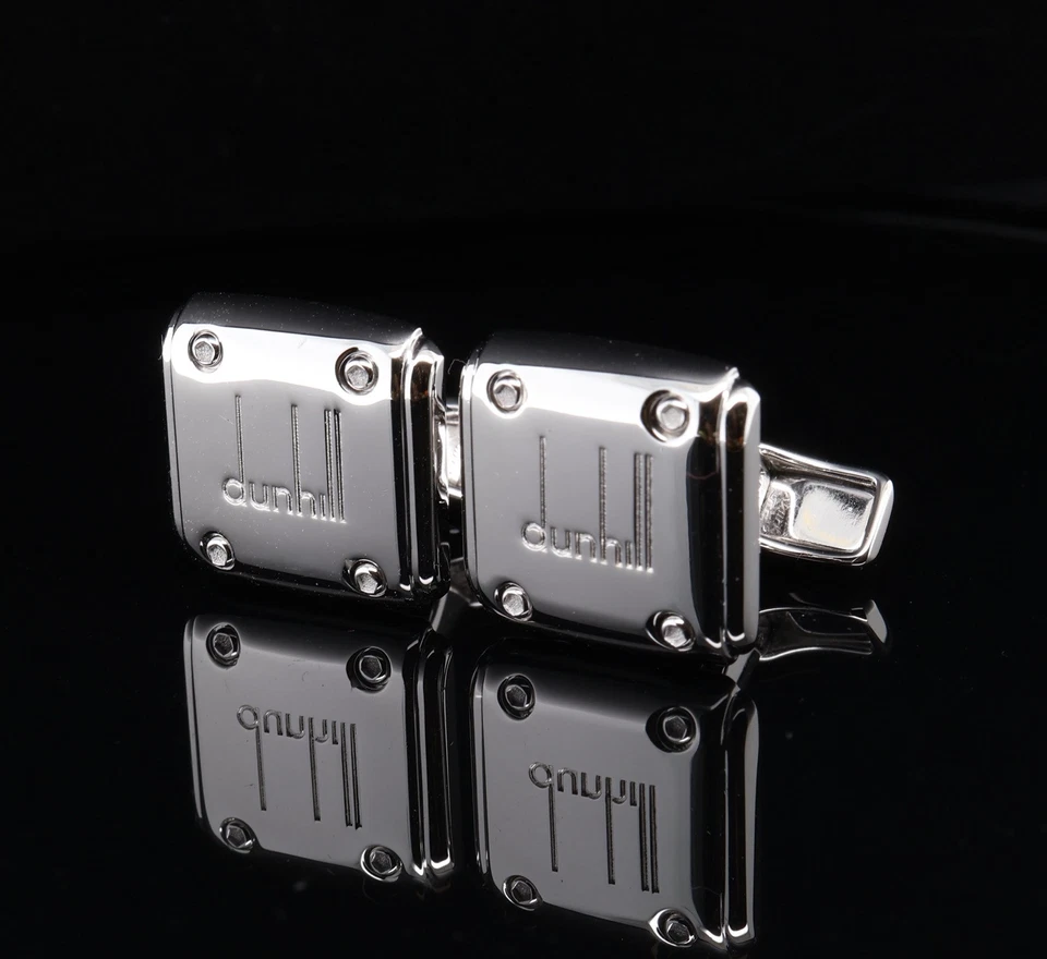 Gemelos Cojín Cuadrados Icónicos Tono Plata Alfred Dunhill De Colección Foto 1 de 4