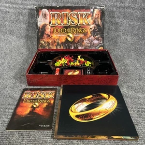 Lord of the Rings Risk Trilogy Ed.board game *complete* Middle Earth Parker Bros - Picture 1 of 11