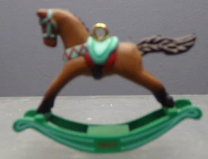 HALLMARK KEEPSAKE MINIATURE CHRISTMAS ORNAMENT 1992 ROCKING HORSE - Imagen 1 de 6