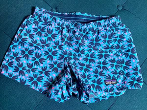 Patagonia Blue Nylon Baggies Shorts Girls Size L - Great condition - Picture 1 of 10