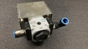 Festo LR-D-7-MIDI kundenspezifischer Zeitverzögerungs-Sequenzerregler PZVT-3-SEC - Bild 1 von 8