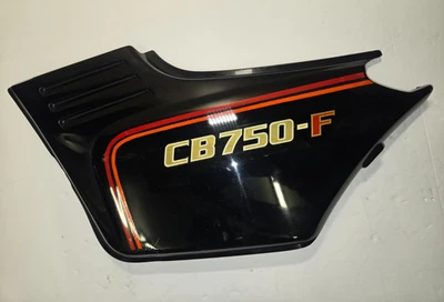 Cubierta lateral izquierda Honda CB750F Super Sport 1980 83730-445-770ZB Foto 1 de 4